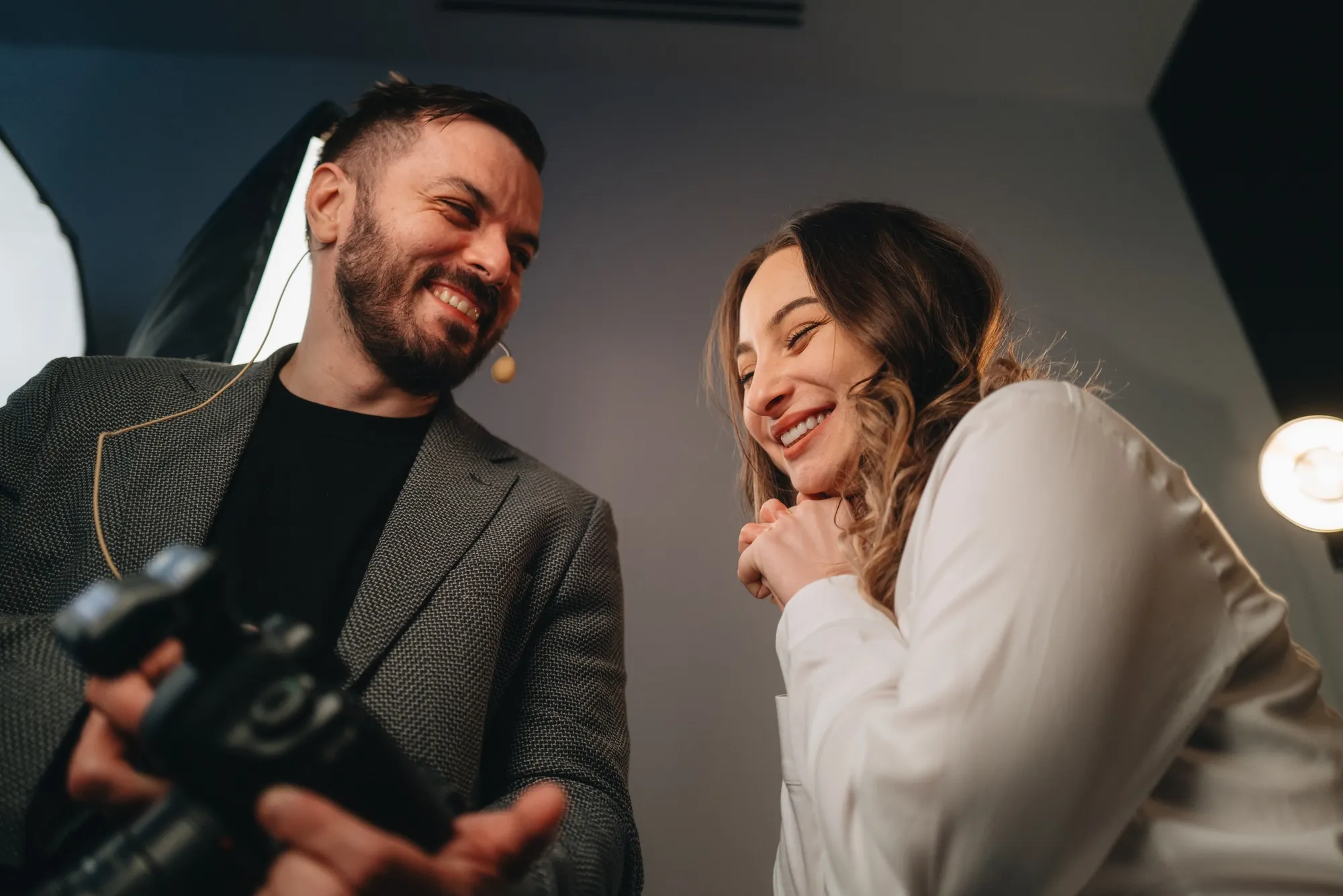 Photographer and patient during a clinical photo session
